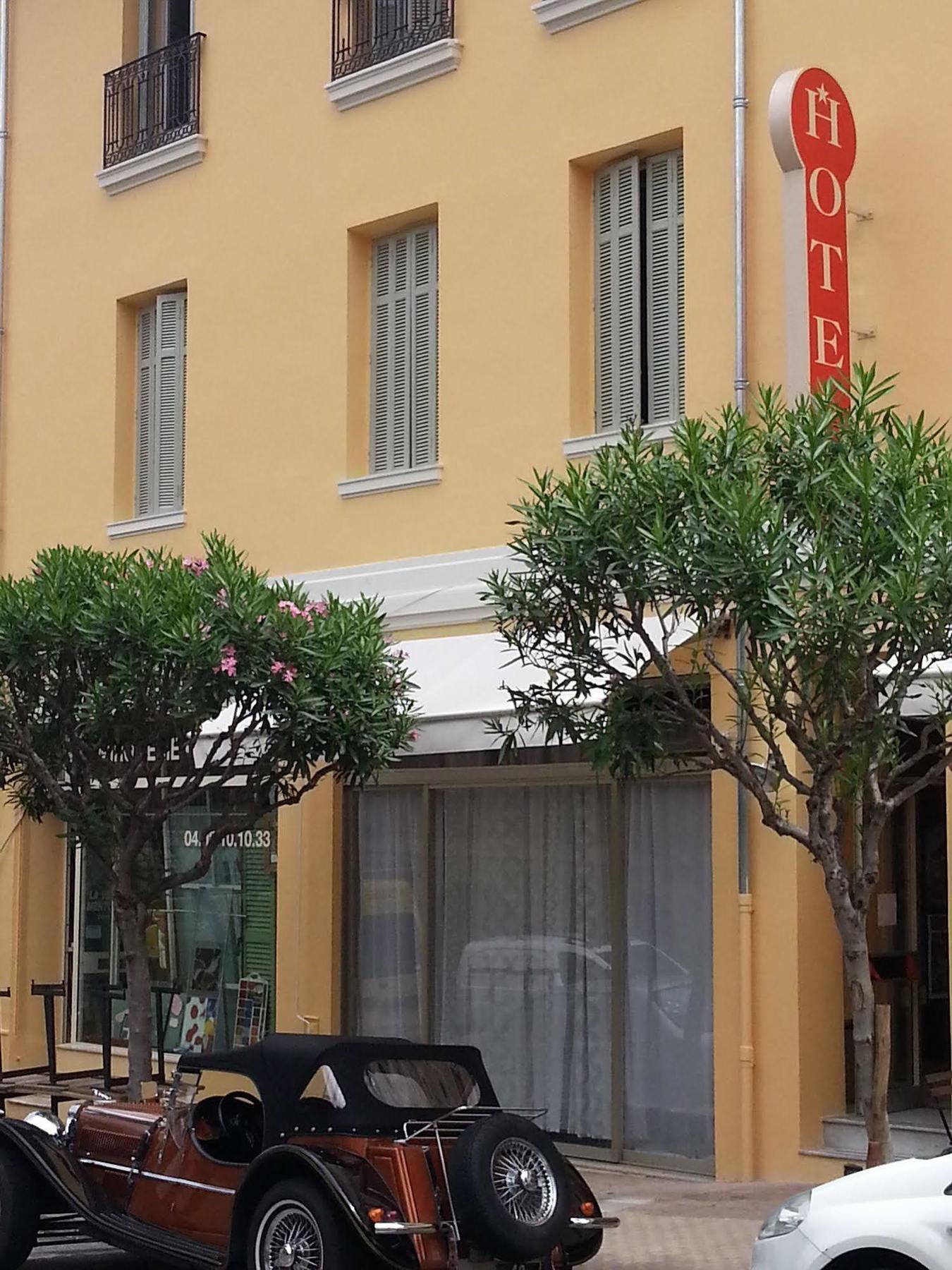 Hotel De Belgique A Menton Hotel